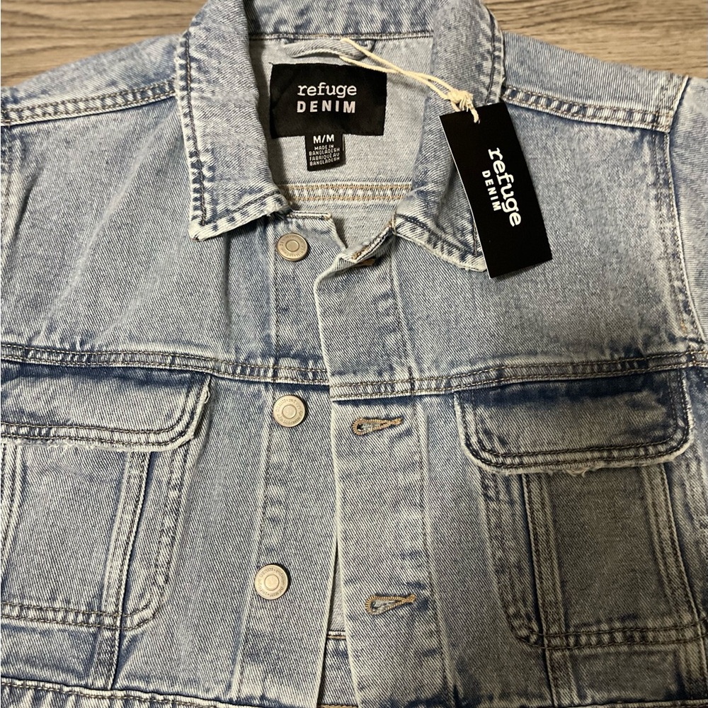 Women's Crop Denim Jacket Short Mini Cropped Jean Denim Jacket with Pockets